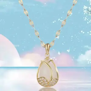 Elegant Tulip Pink Crystal Pendant Necklace