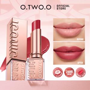 O.TWO.O Moisturizing Lip Balm