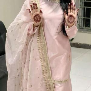 Gota KInari 3 Piece Suit