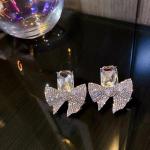 Exaggerated Mosaic Rhinestone Bow Earrings – Shining Semi-Precious Stones, Exquisite Square Crystal Studs.
